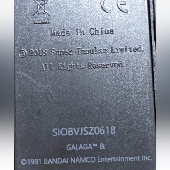 Galaga Tiny Arcade Cabinet Keychain w/Lightup Marquee Bandai 2018 Super Impulse - Picture 6 of 6